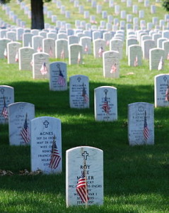 300px-Graves_at_Arlington_on_Memorial_Day